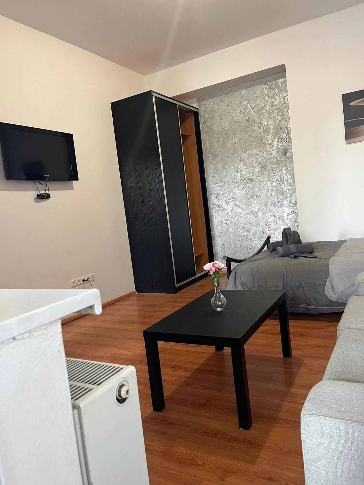 1St Plaza Apartment Bratislava Luaran gambar